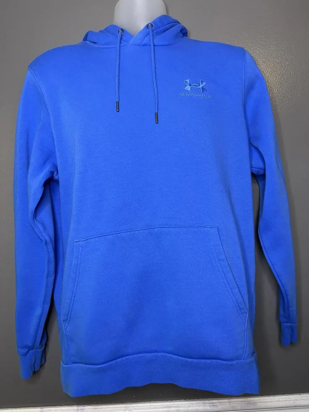 Under Armour Hoodie Mens Medium Blue Fleece Pullover Logo Sweatshirt Athletic